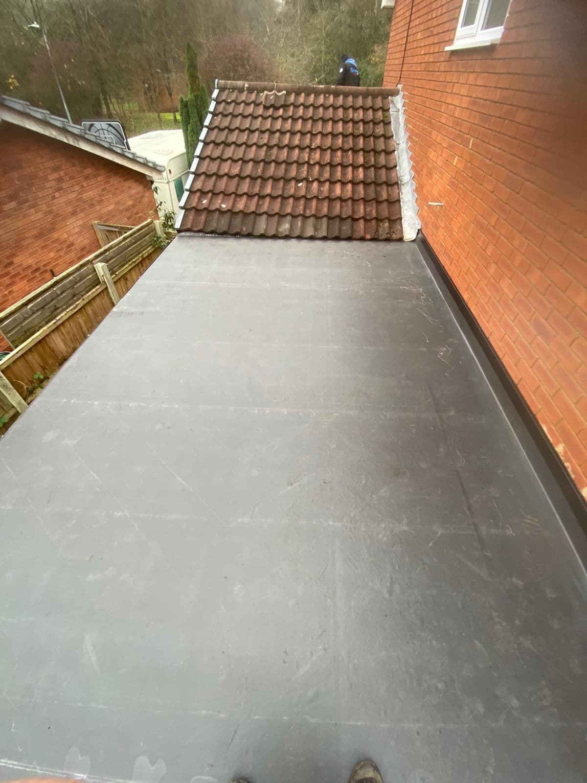 Professional roof fitting